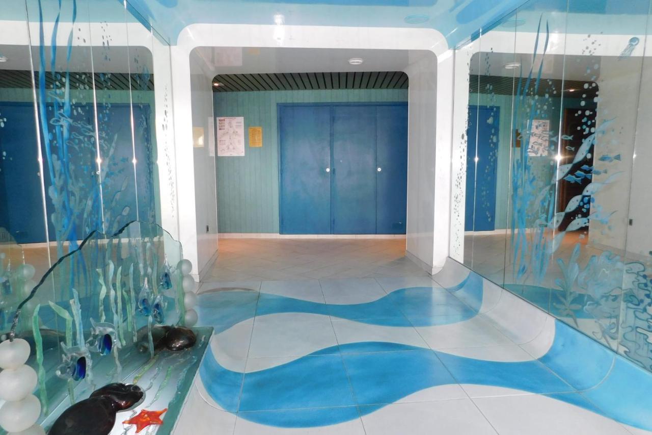 Air-Conditioned 4-Room "Marine Villeneuve" Flat With Pool And Parking Exterior foto