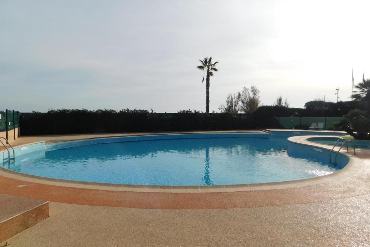 Air-Conditioned 4-Room "Marine Villeneuve" Flat With Pool And Parking Exterior foto