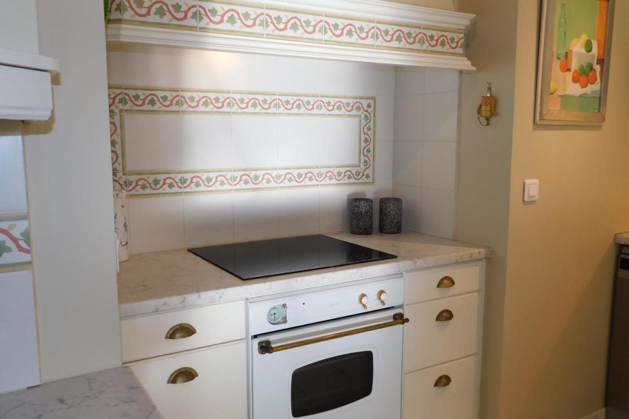 Air-Conditioned 4-Room "Marine Villeneuve" Flat With Pool And Parking Exterior foto